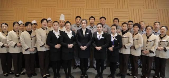 單位食堂還有這樣的服務(wù)標準?鲅魚圈皇家園林物業(yè),請了解一下!